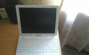 Predam notbuk apple ibook g4