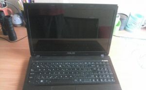 Predam notebook Asus k53U