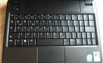 Predám netbook Dell Vostro A90 s orig. Windows XP – fotka 2